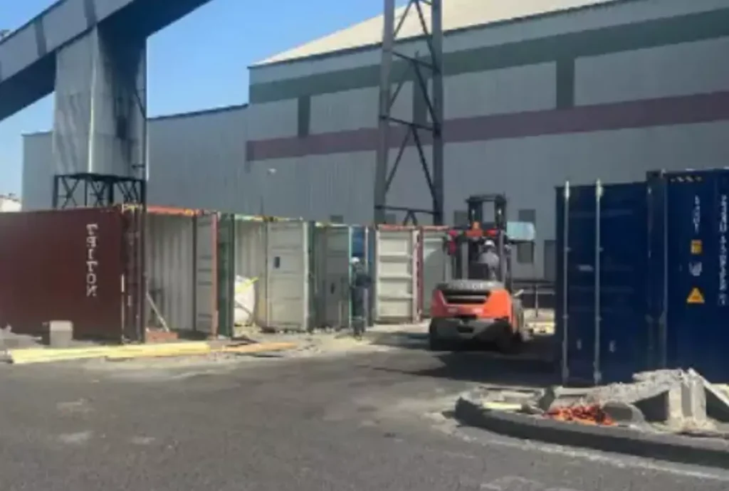 loading-or-unloading-using-appropriate-vehicles-pcic-featured
